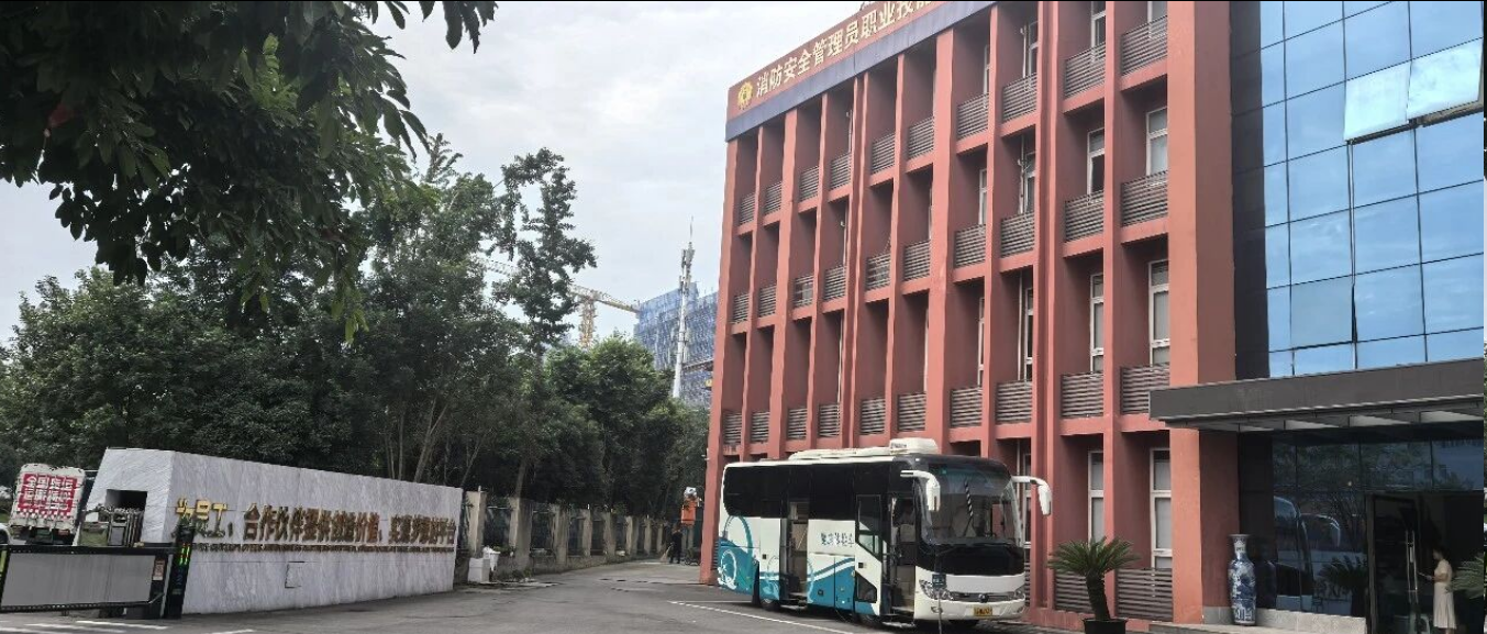 芒衷祠新，安康随行 | Z6尊龙凯时集团暖心组织全员健全体检